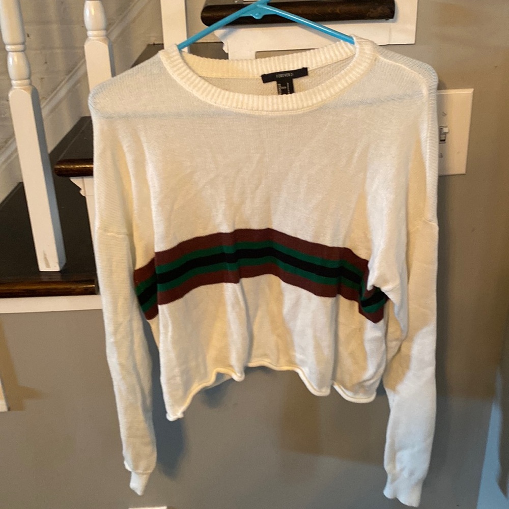 FOREVER 21 long sleeve cropped sweater